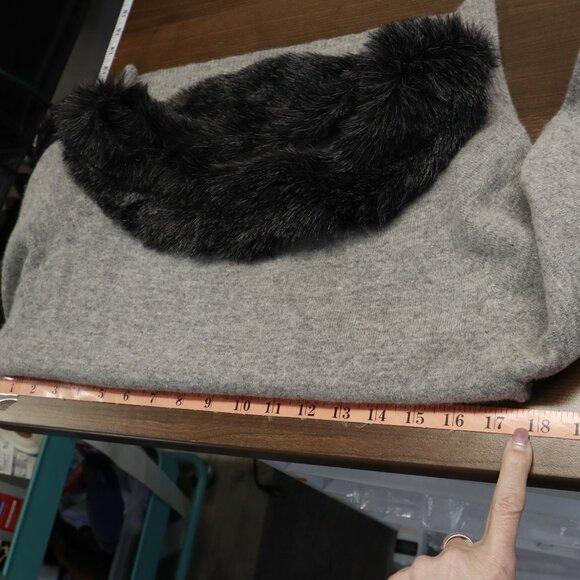 Garnet Hill Angora Woool Sweater Womens M Gray Rich Auntie Core Loud Luxury Twee - Picture 9 of 14